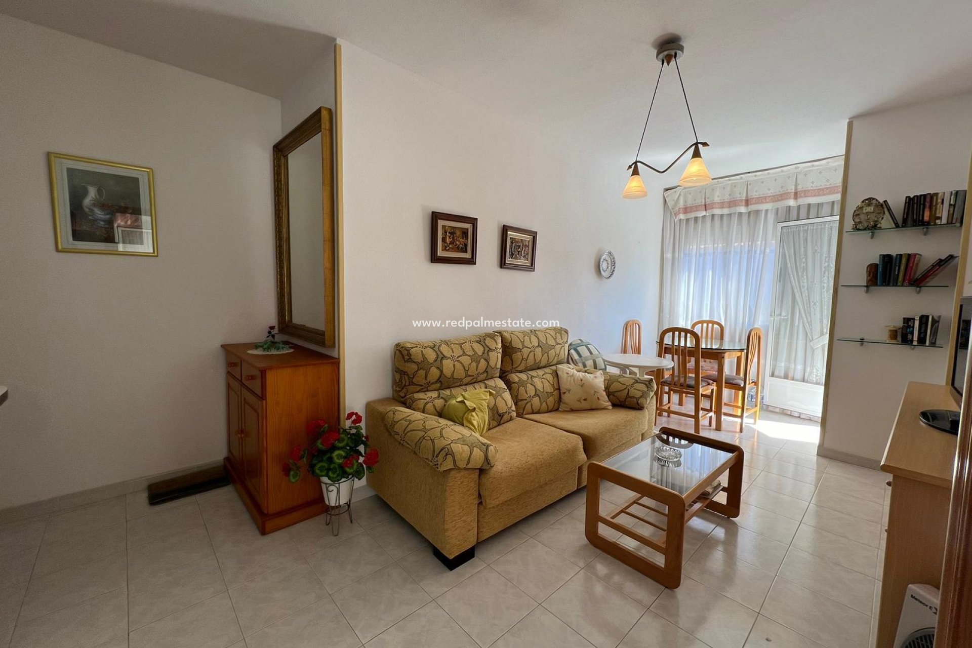 Herverkoop - Appartement -
Torrevieja - Playa de los Naufragos