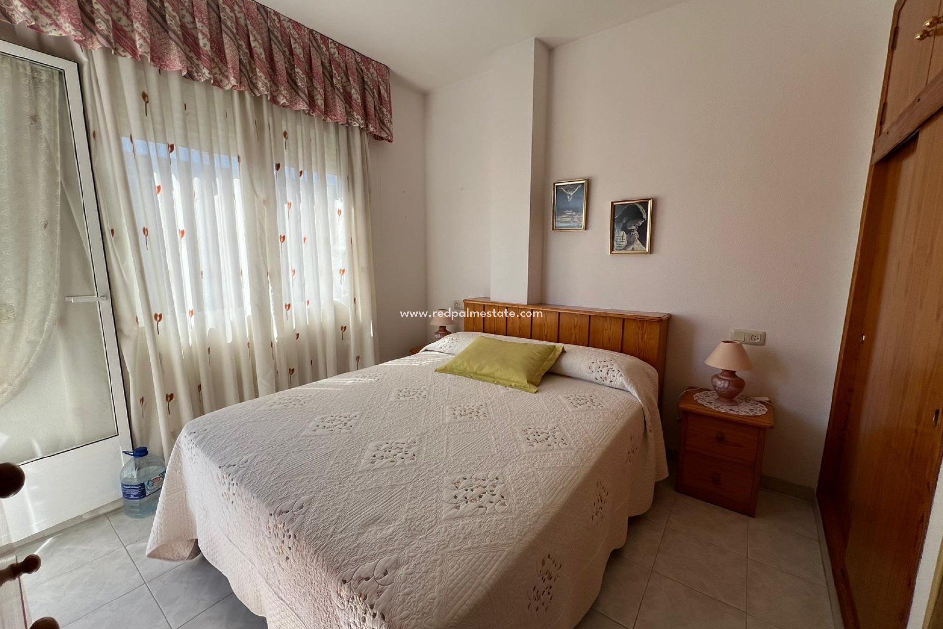 Herverkoop - Appartement -
Torrevieja - Playa de los Naufragos