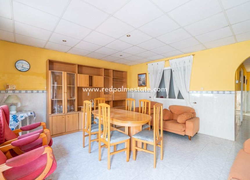 Herverkoop - Appartement -
Torrevieja - Playa de los Naufragos