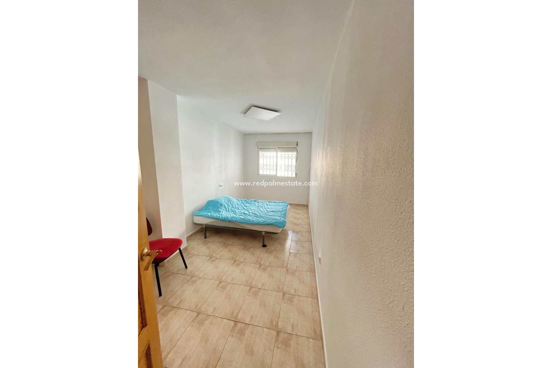 Herverkoop - Appartement -
Torrevieja - Playa del Cura