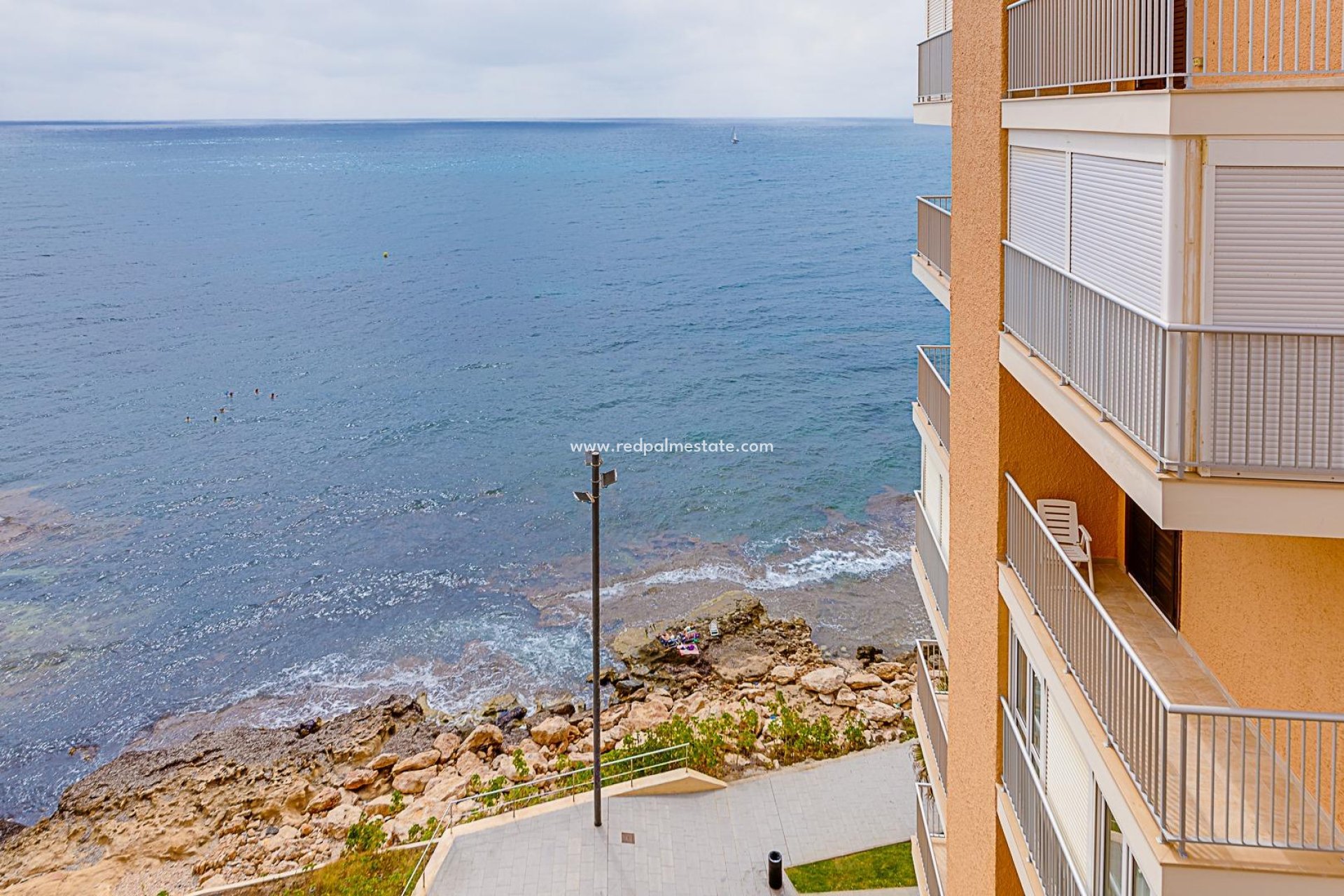 Herverkoop - Appartement -
Torrevieja - Playa del Cura