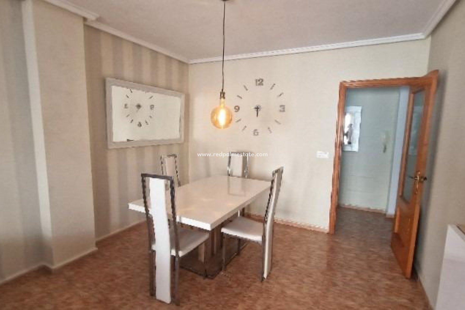 Herverkoop - Appartement -
Torrevieja - Playa del Cura