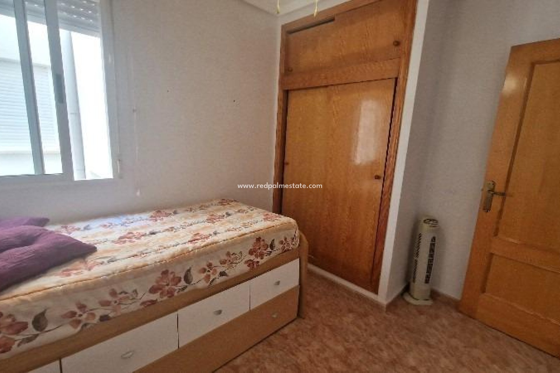 Herverkoop - Appartement -
Torrevieja - Playa del Cura