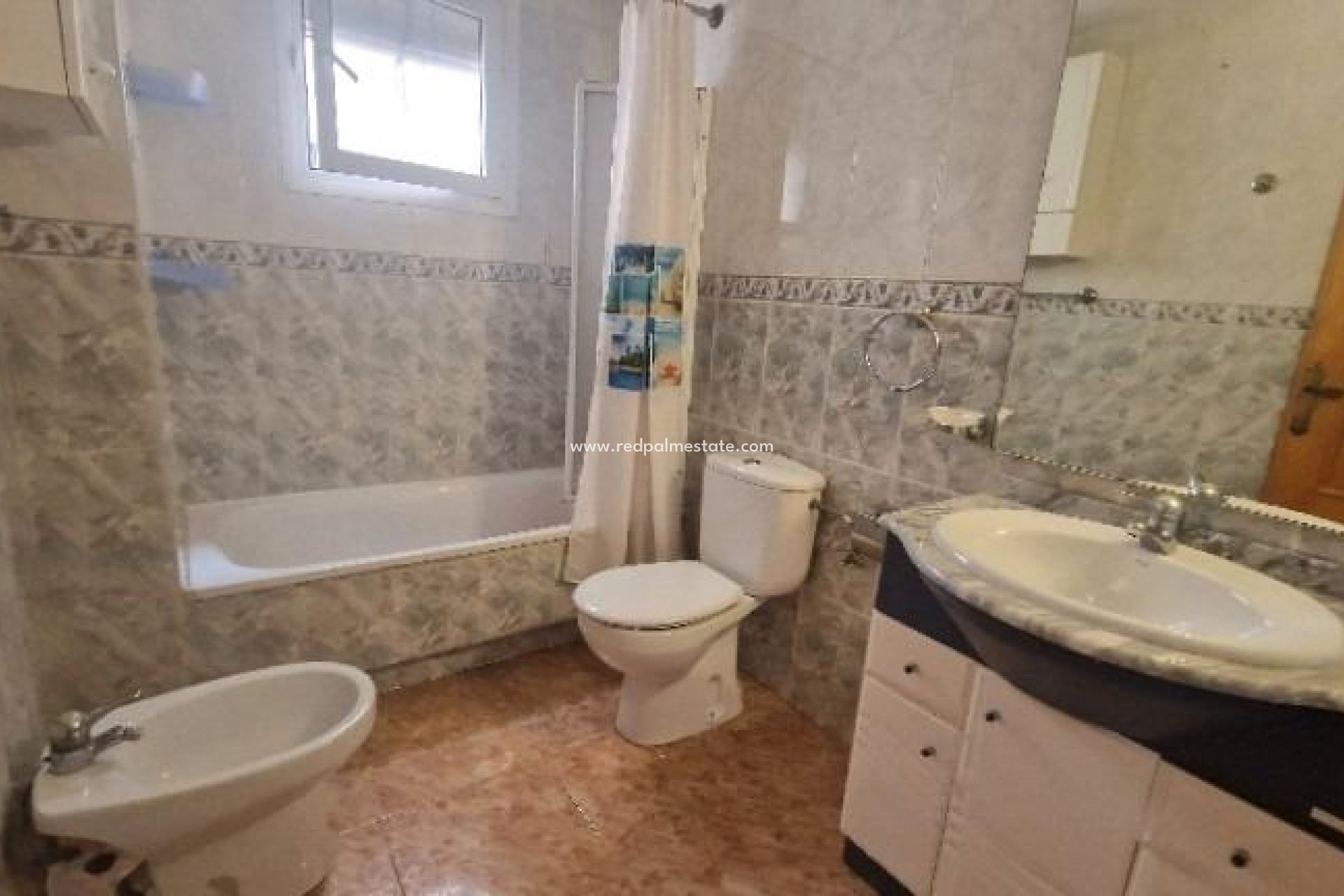 Herverkoop - Appartement -
Torrevieja - Playa del Cura