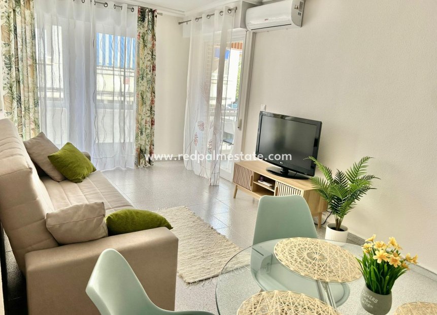 Herverkoop - Appartement -
Torrevieja - Playa del Cura