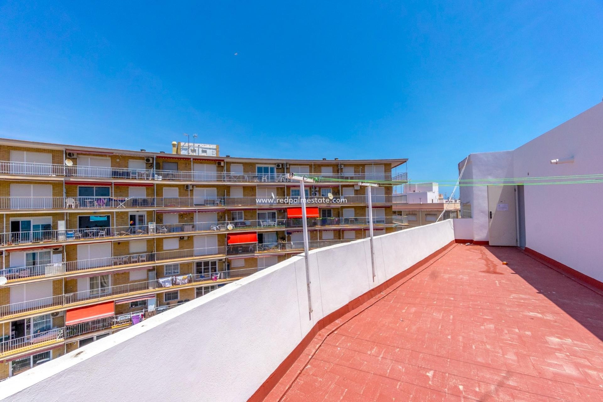 Herverkoop - Appartement -
Torrevieja - Playa del Cura