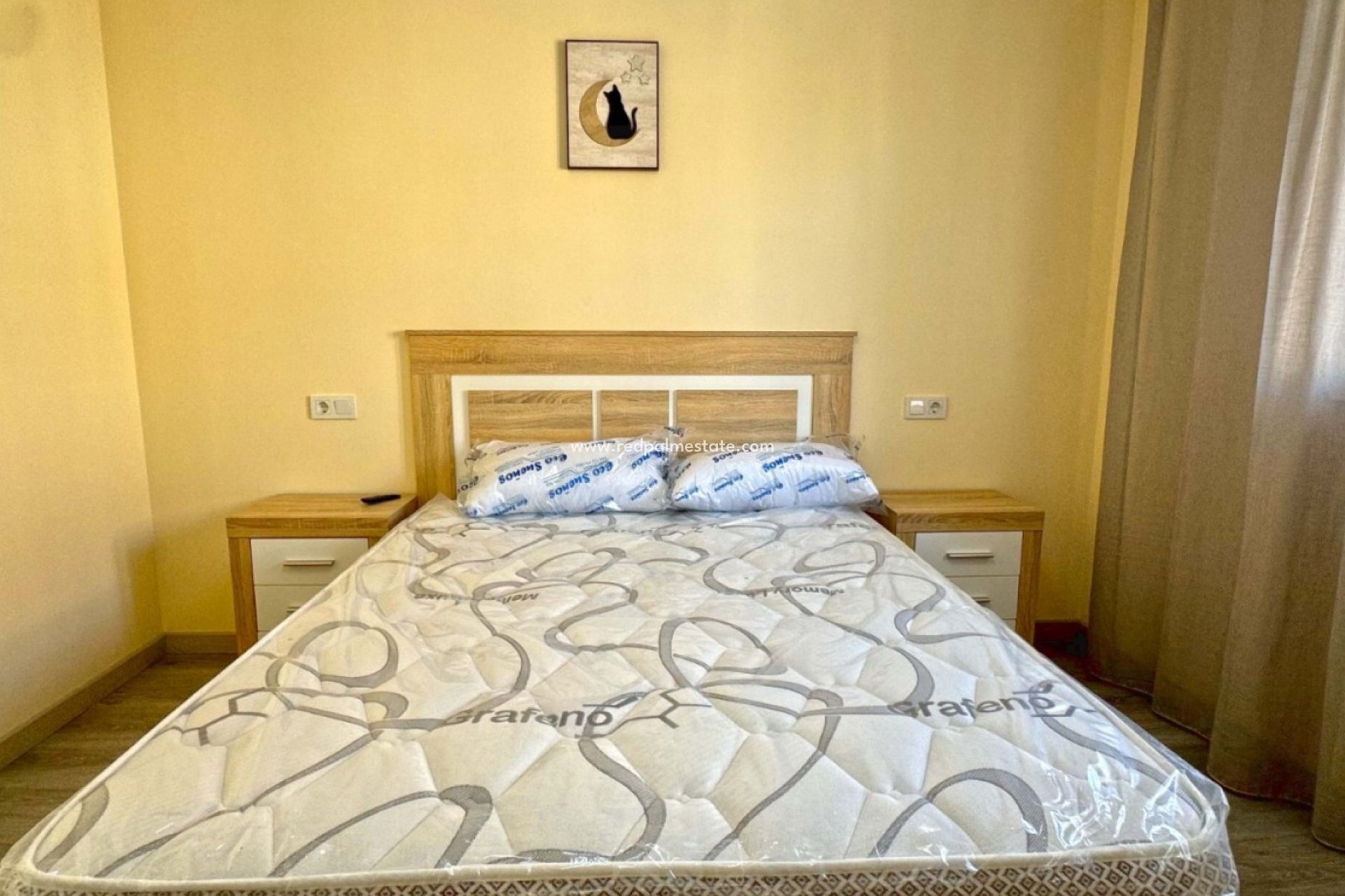 Herverkoop - Appartement -
Torrevieja - Playa del Cura