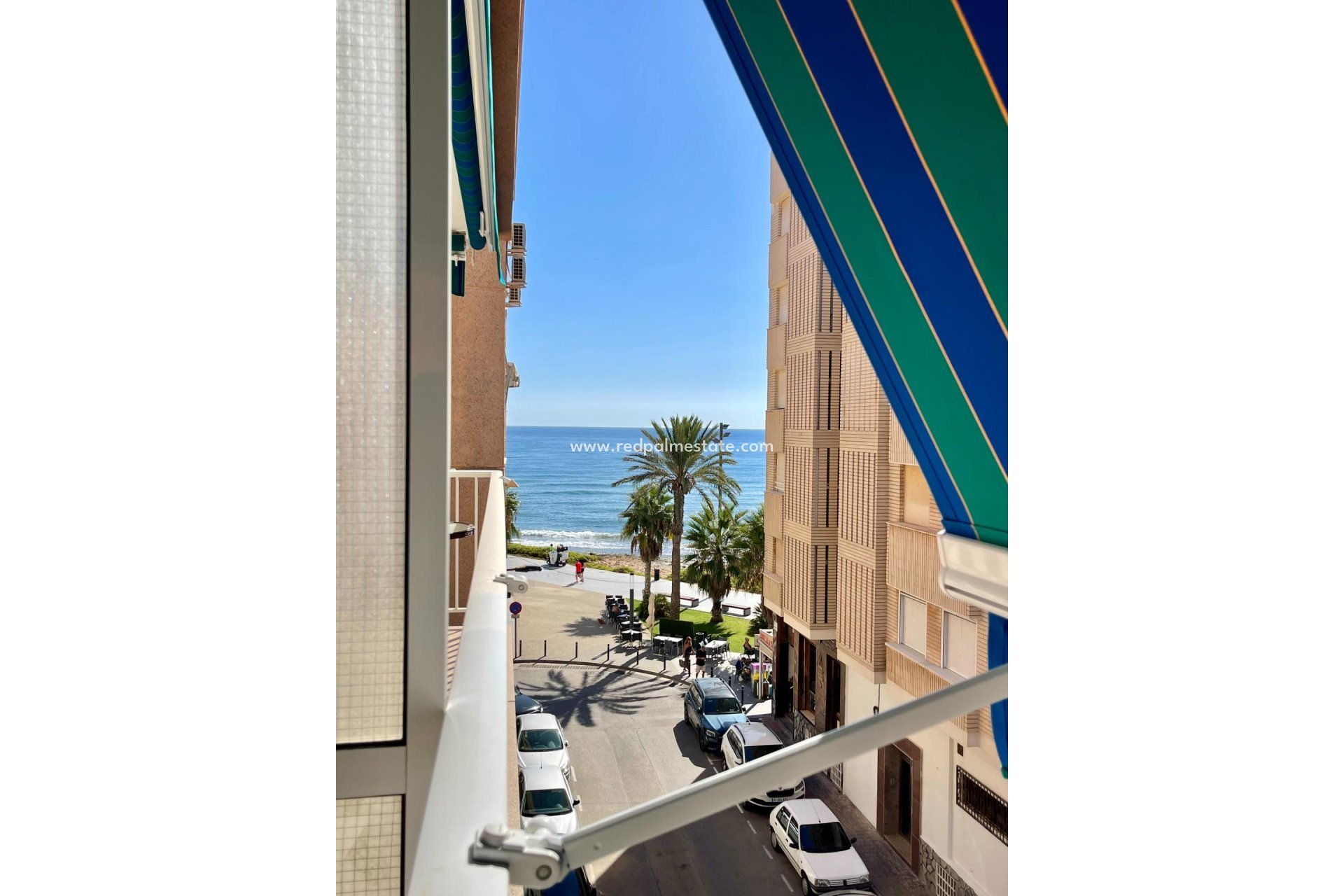 Herverkoop - Appartement -
Torrevieja - Playa del Cura