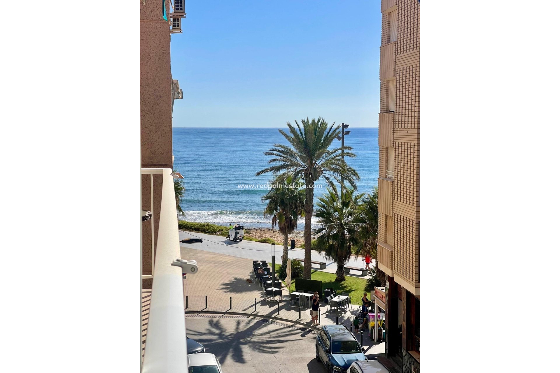 Herverkoop - Appartement -
Torrevieja - Playa del Cura