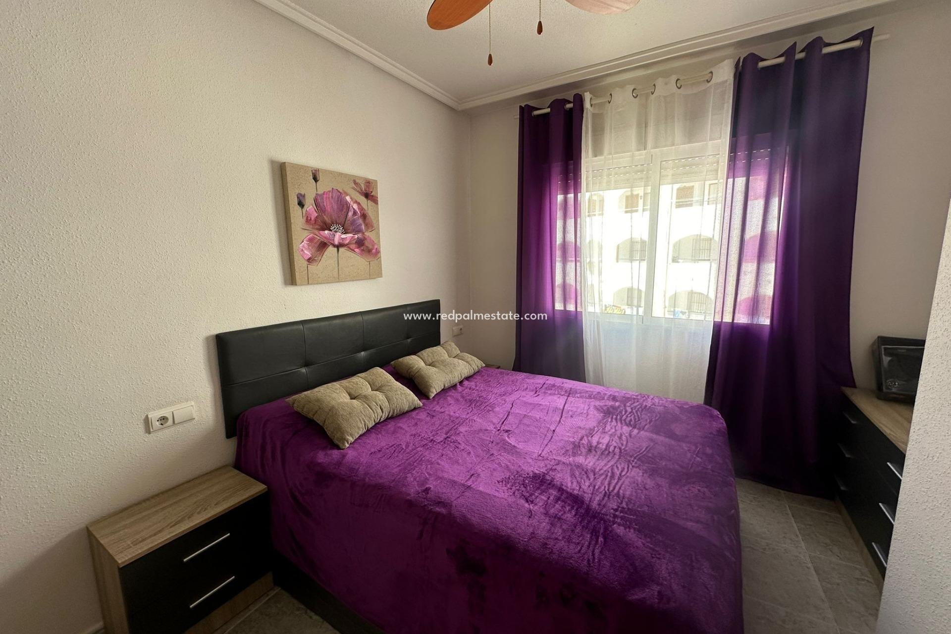 Herverkoop - Appartement -
Torrevieja - Playa del cura