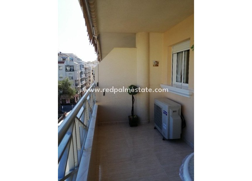 Herverkoop - Appartement -
Torrevieja - Playa del Cura