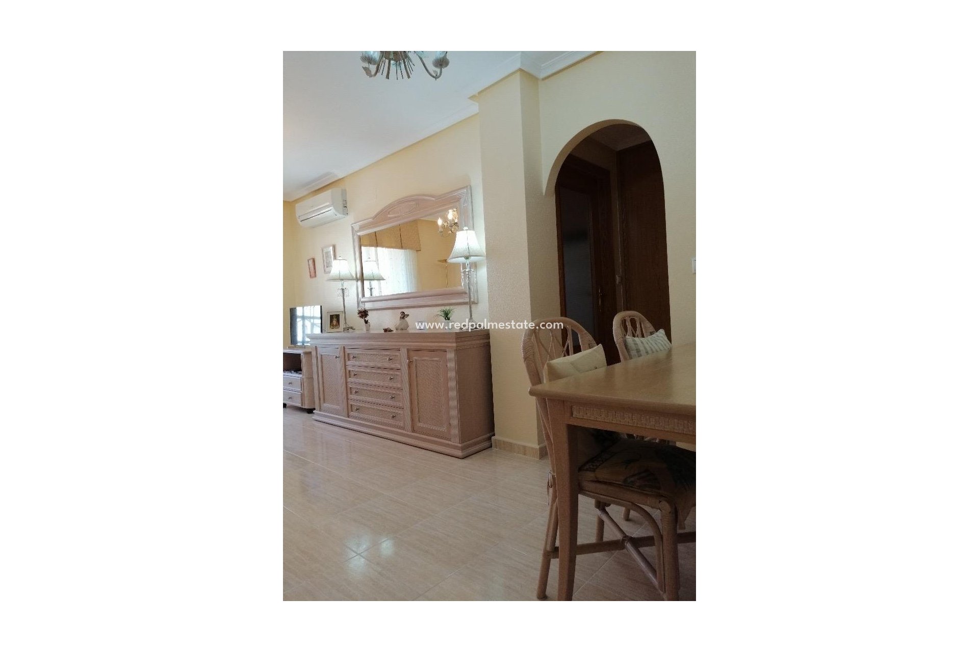 Herverkoop - Appartement -
Torrevieja - Playa del Cura