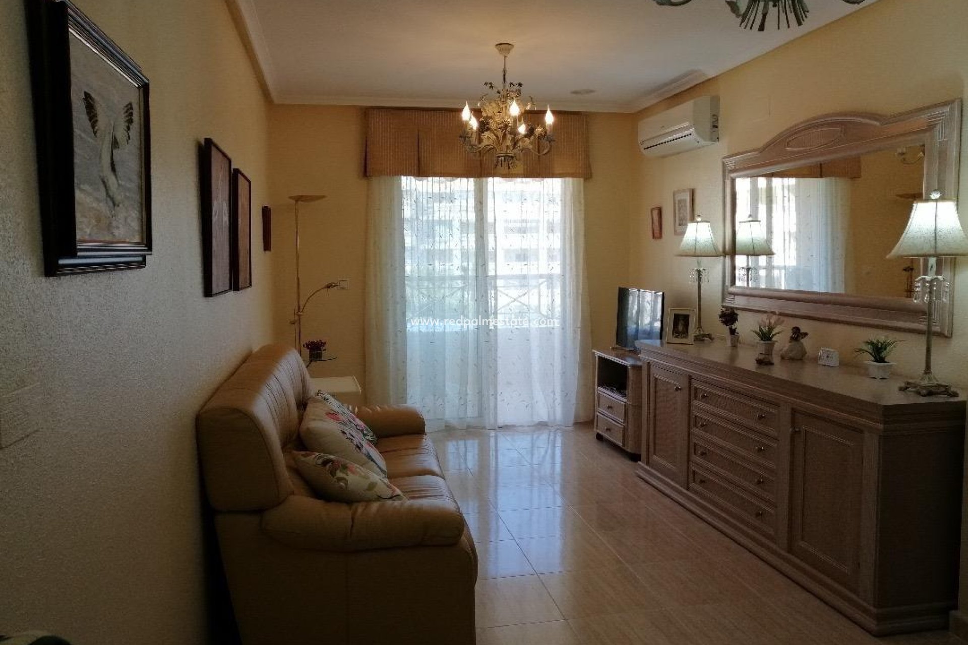 Herverkoop - Appartement -
Torrevieja - Playa del Cura