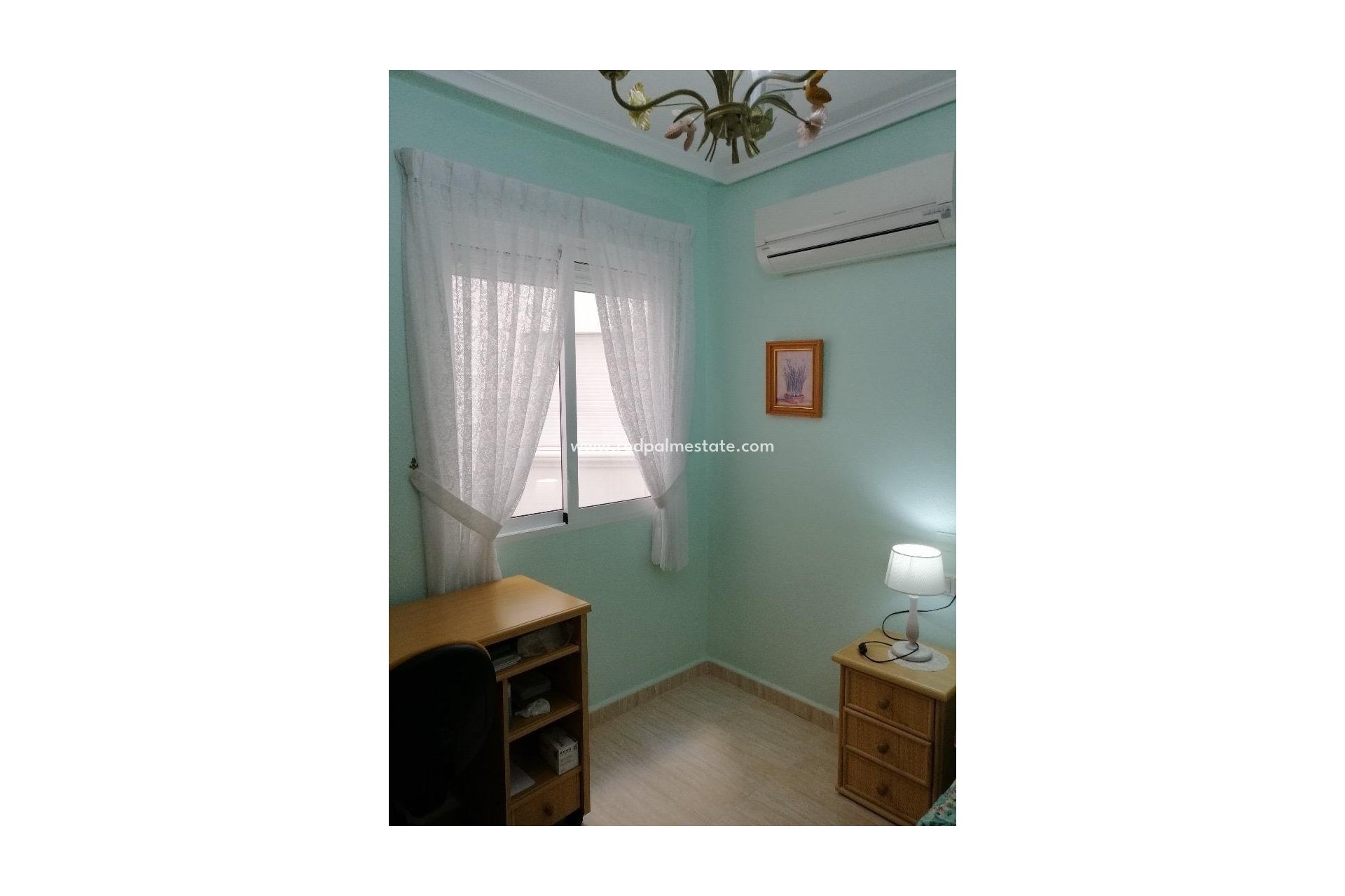 Herverkoop - Appartement -
Torrevieja - Playa del Cura