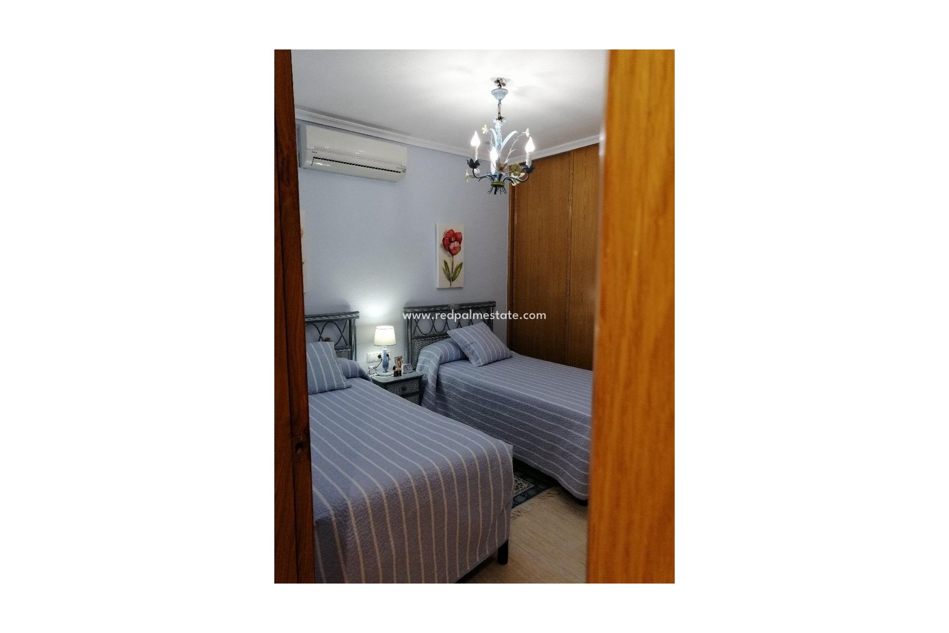 Herverkoop - Appartement -
Torrevieja - Playa del Cura