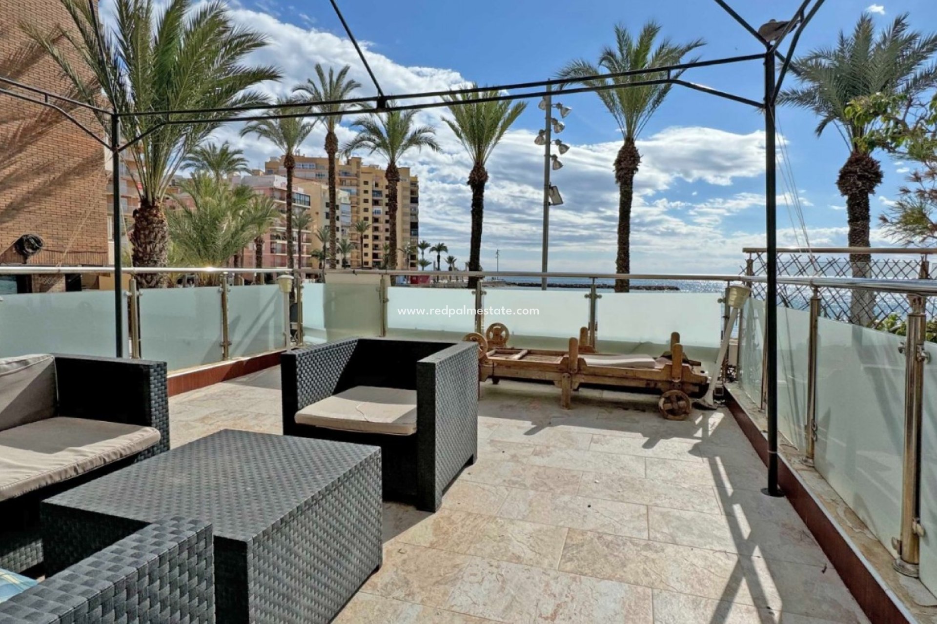 Herverkoop - Appartement -
Torrevieja - Playa del Cura