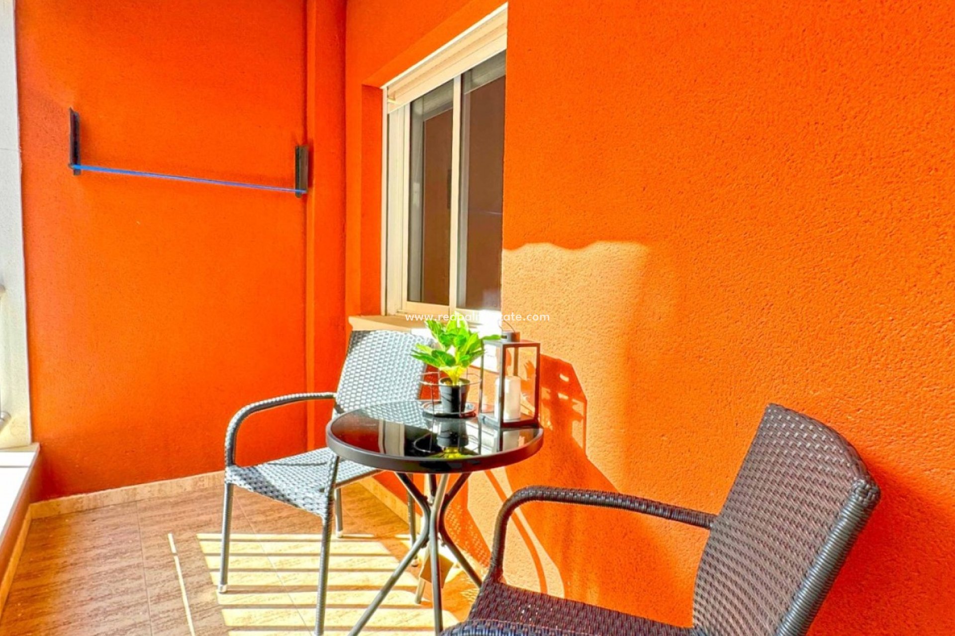 Herverkoop - Appartement -
Torrevieja - Playa del Cura