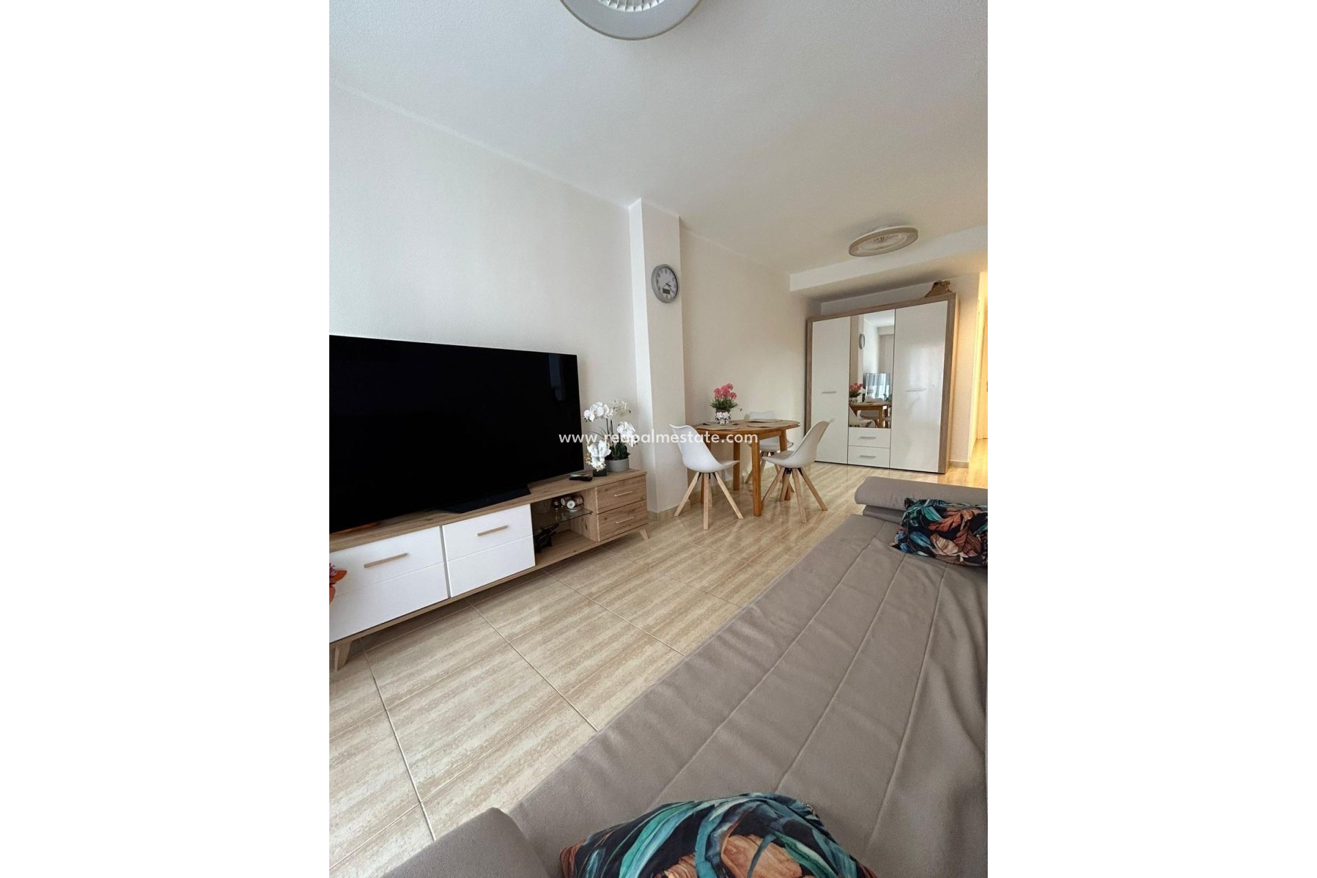 Herverkoop - Appartement -
Torrevieja - Playa del Cura