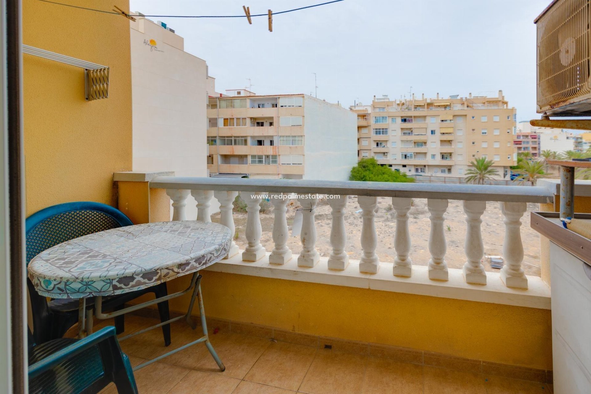 Herverkoop - Appartement -
Torrevieja - Playa del cura