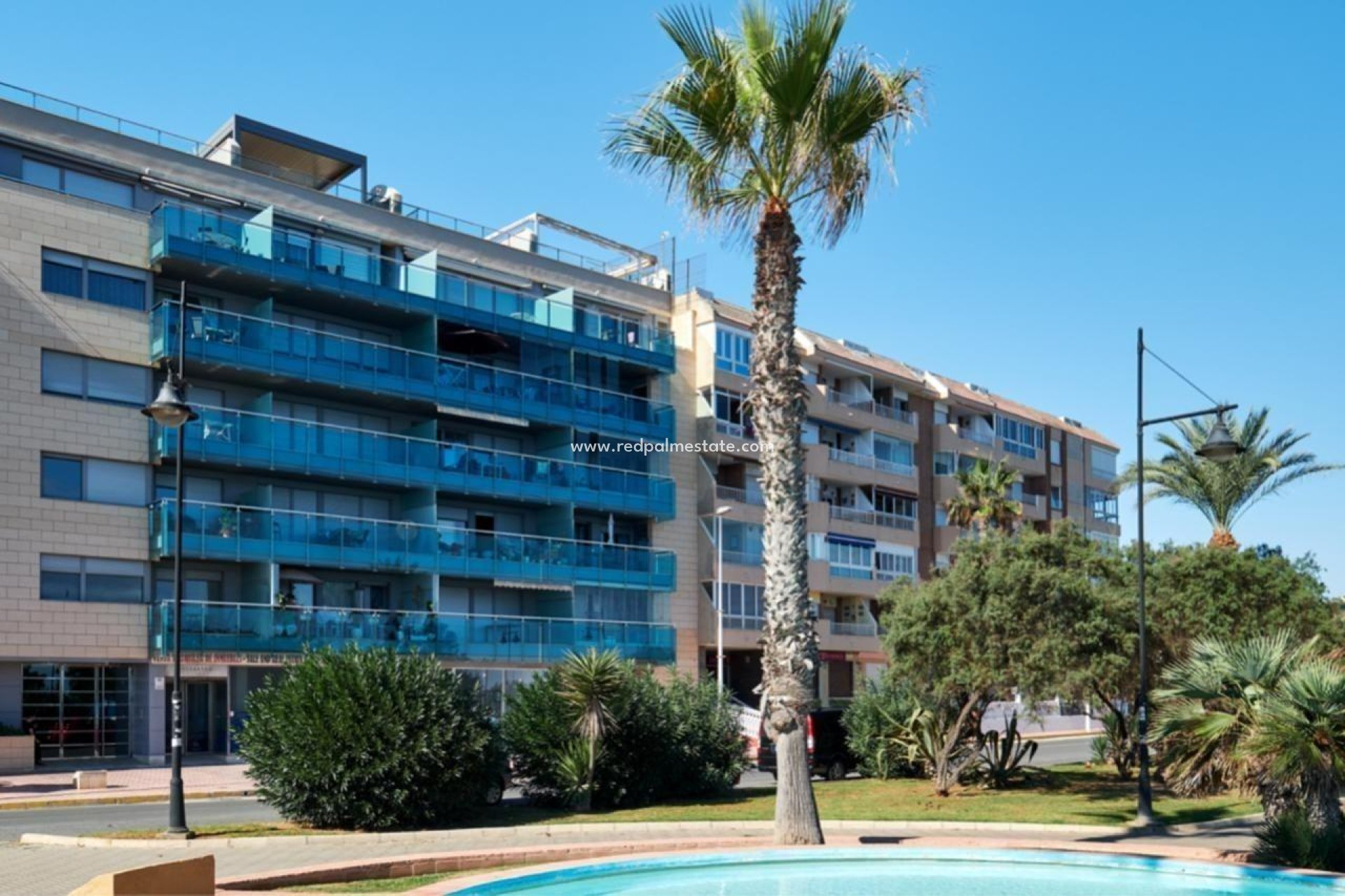 Herverkoop - Appartement -
Torrevieja - Playa del cura