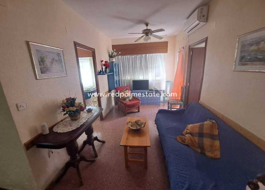 Herverkoop - Appartement -
Torrevieja - Playa del cura