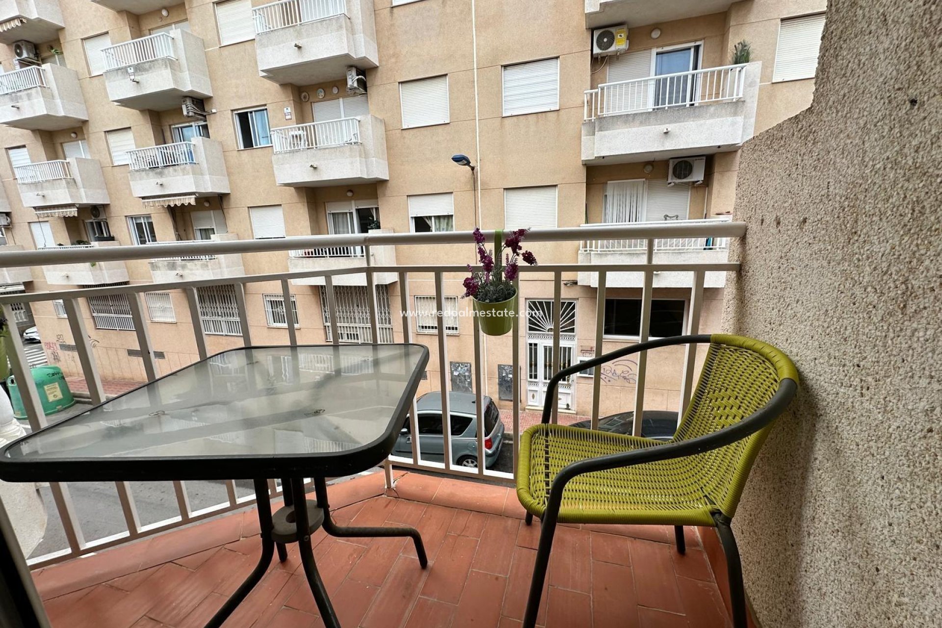 Herverkoop - Appartement -
Torrevieja - Playa del Cura