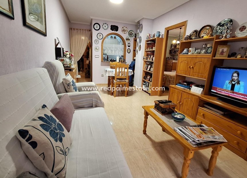 Herverkoop - Appartement -
Torrevieja - Playa del cura