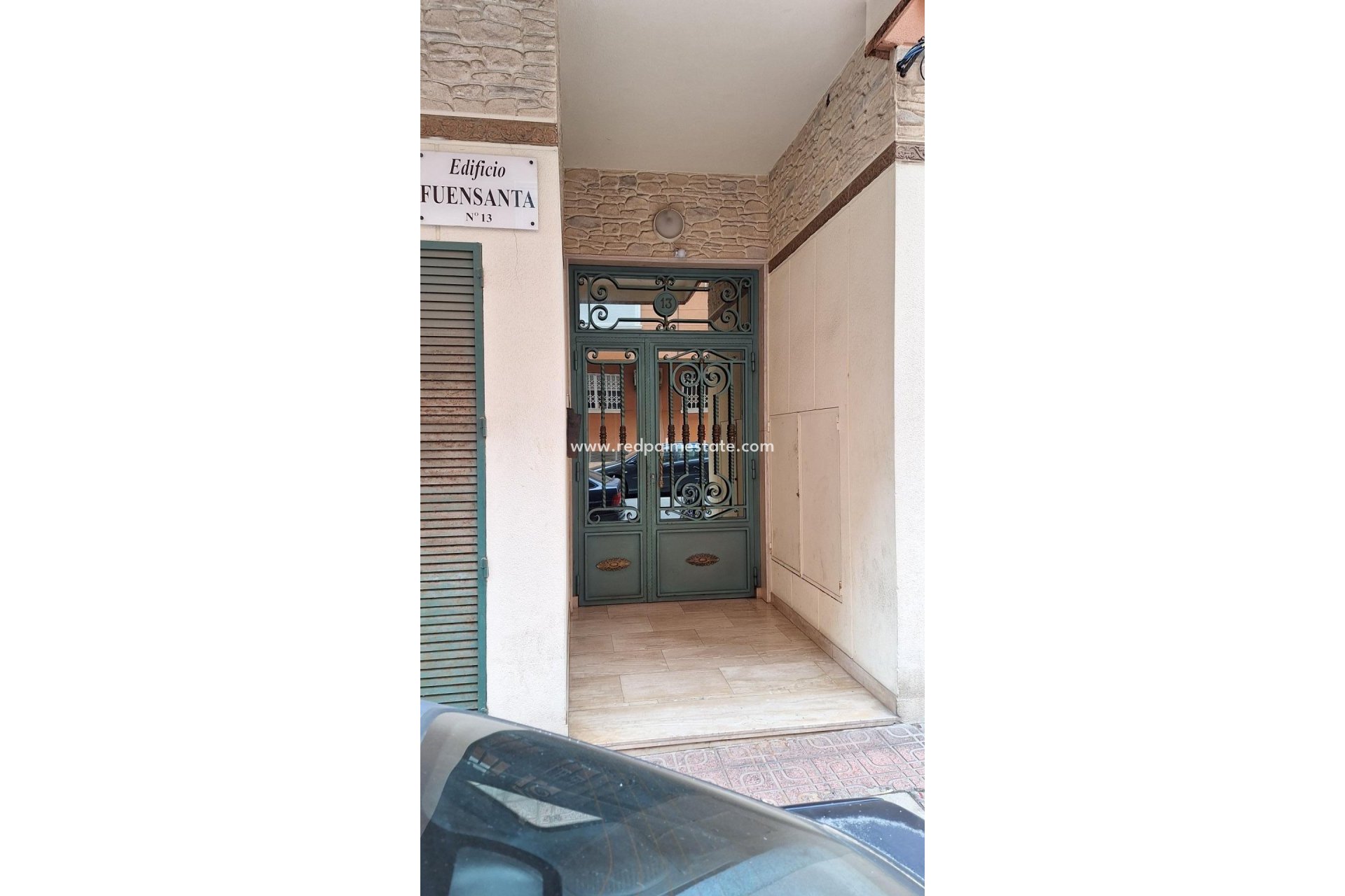 Herverkoop - Appartement -
Torrevieja - Playa del cura