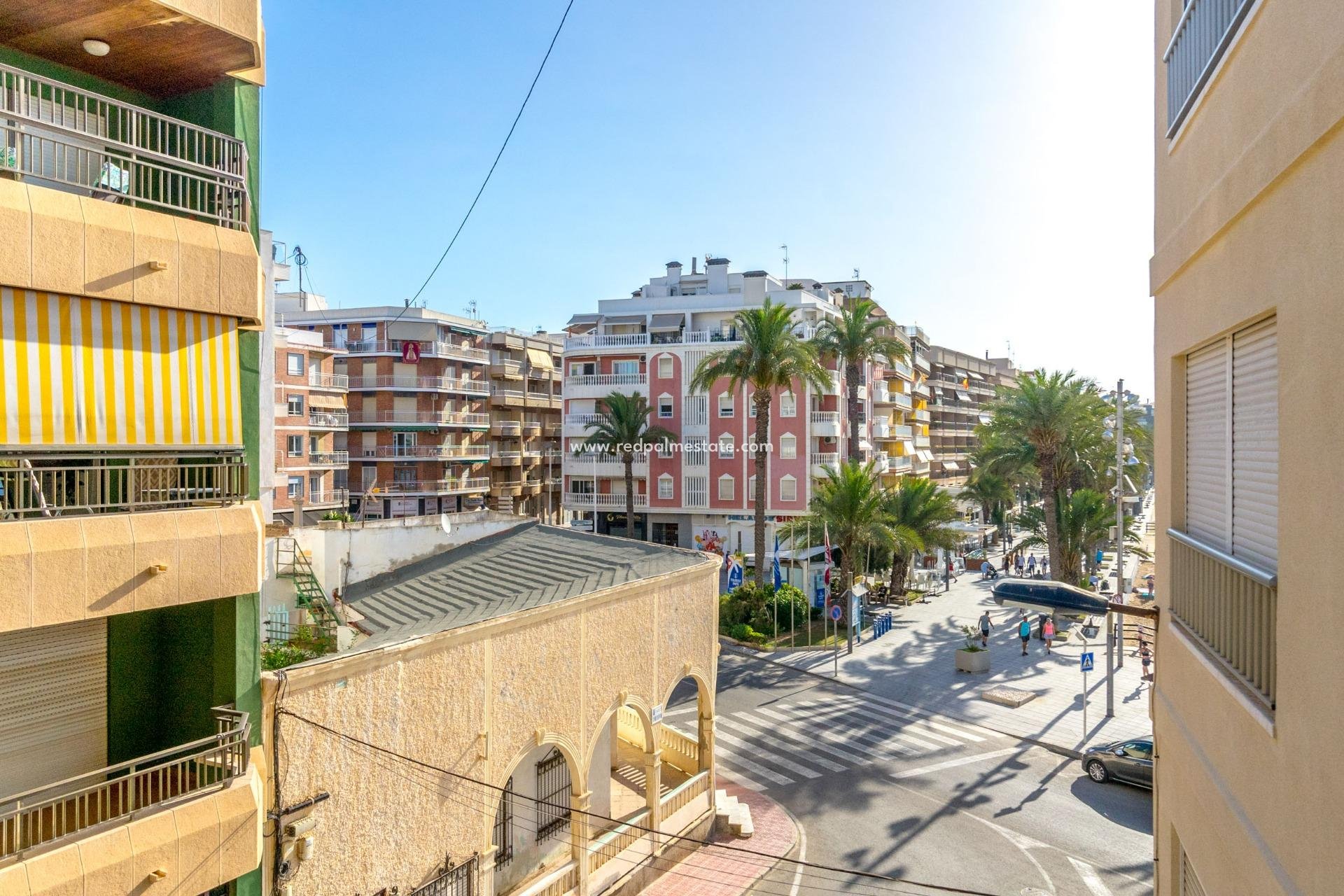 Herverkoop - Appartement -
Torrevieja - Playa del Cura