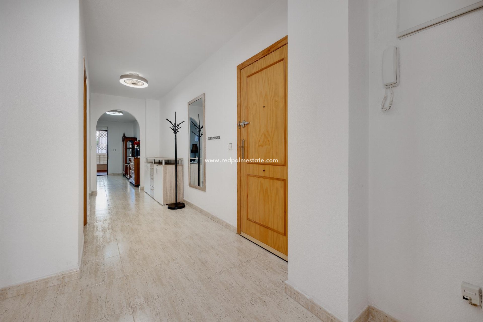 Herverkoop - Appartement -
Torrevieja - Playa del Cura