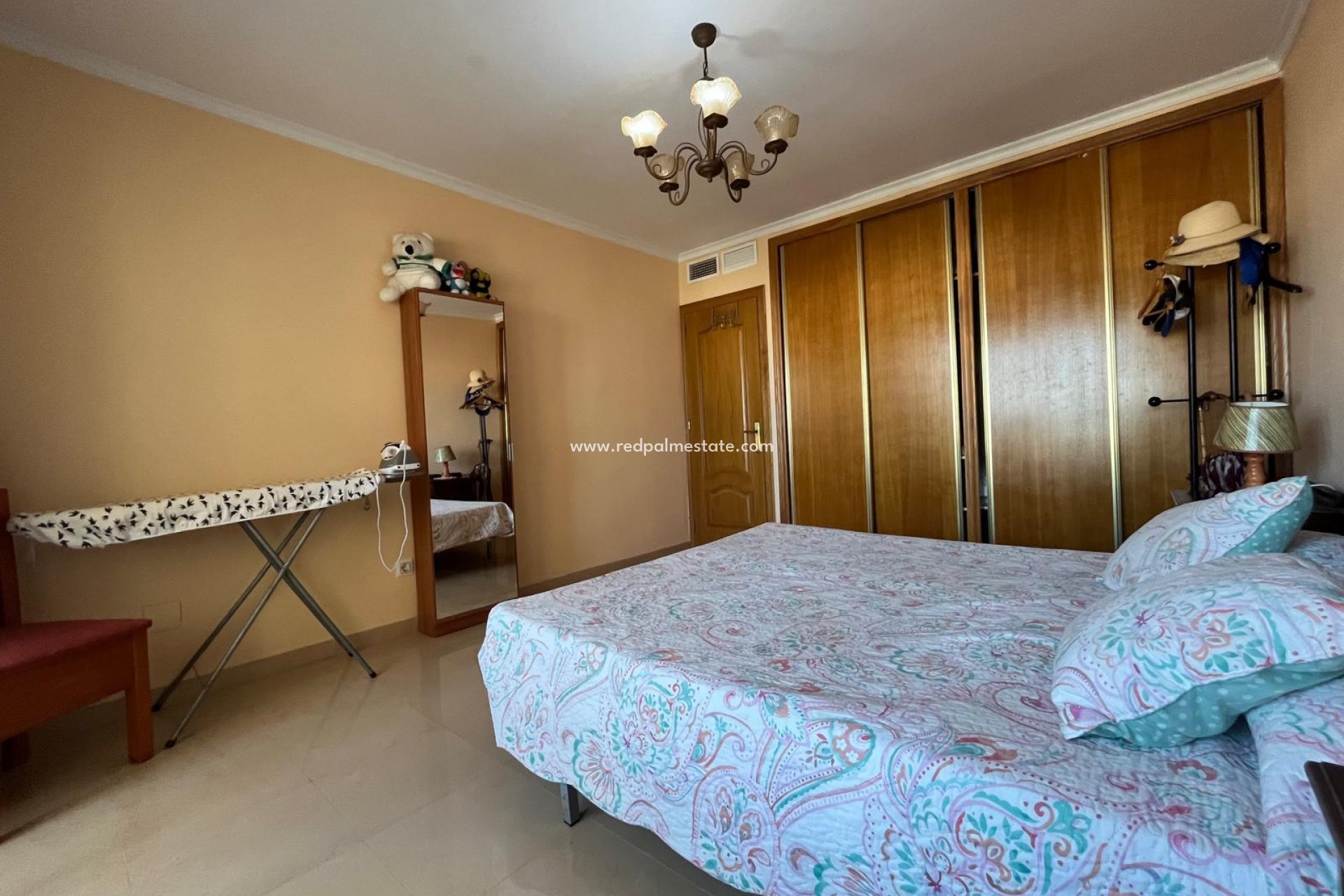 Herverkoop - Appartement -
Torrevieja - Playa del Cura