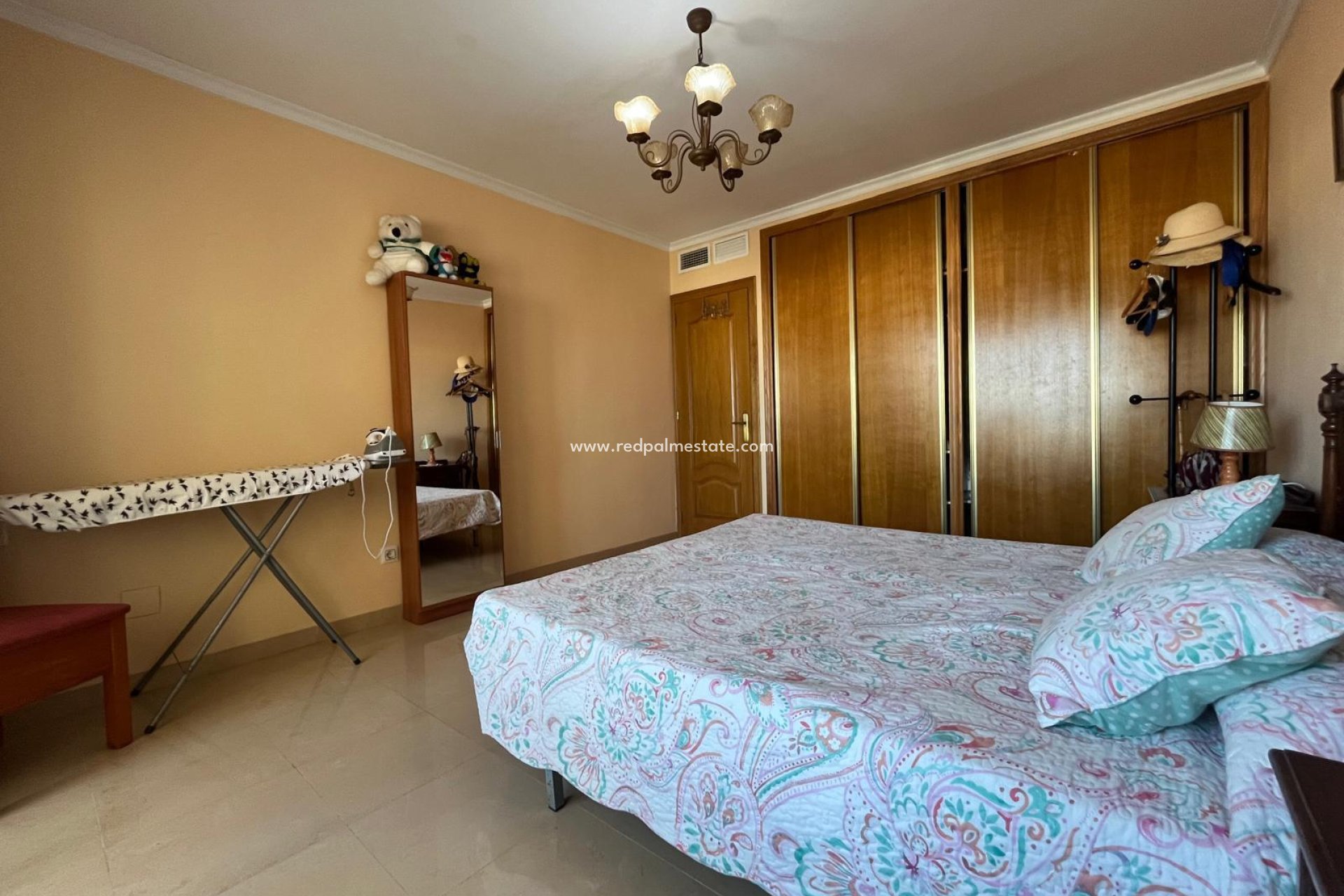 Herverkoop - Appartement -
Torrevieja - Playa del Cura