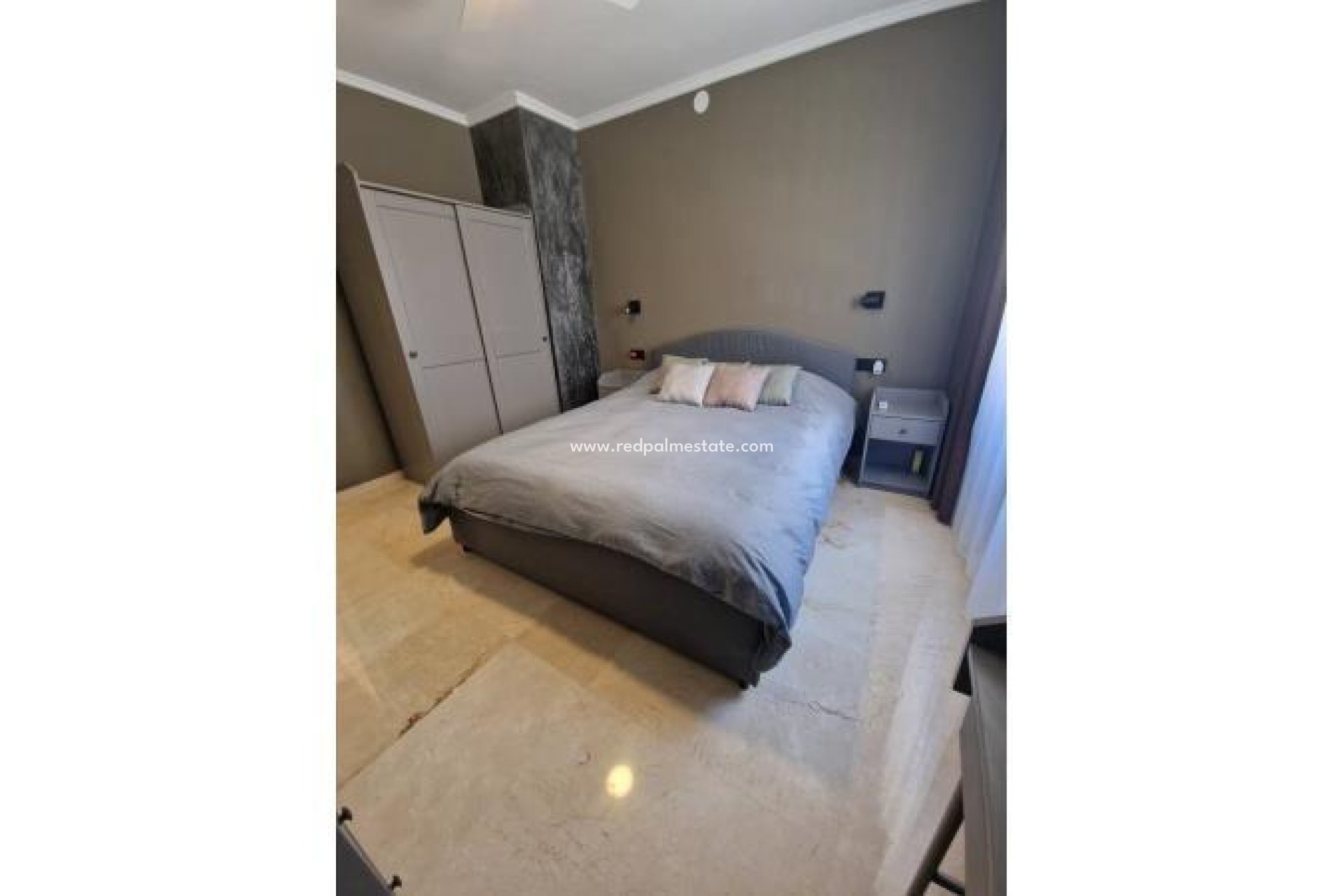 Herverkoop - Appartement -
Torrevieja - Playa del cura