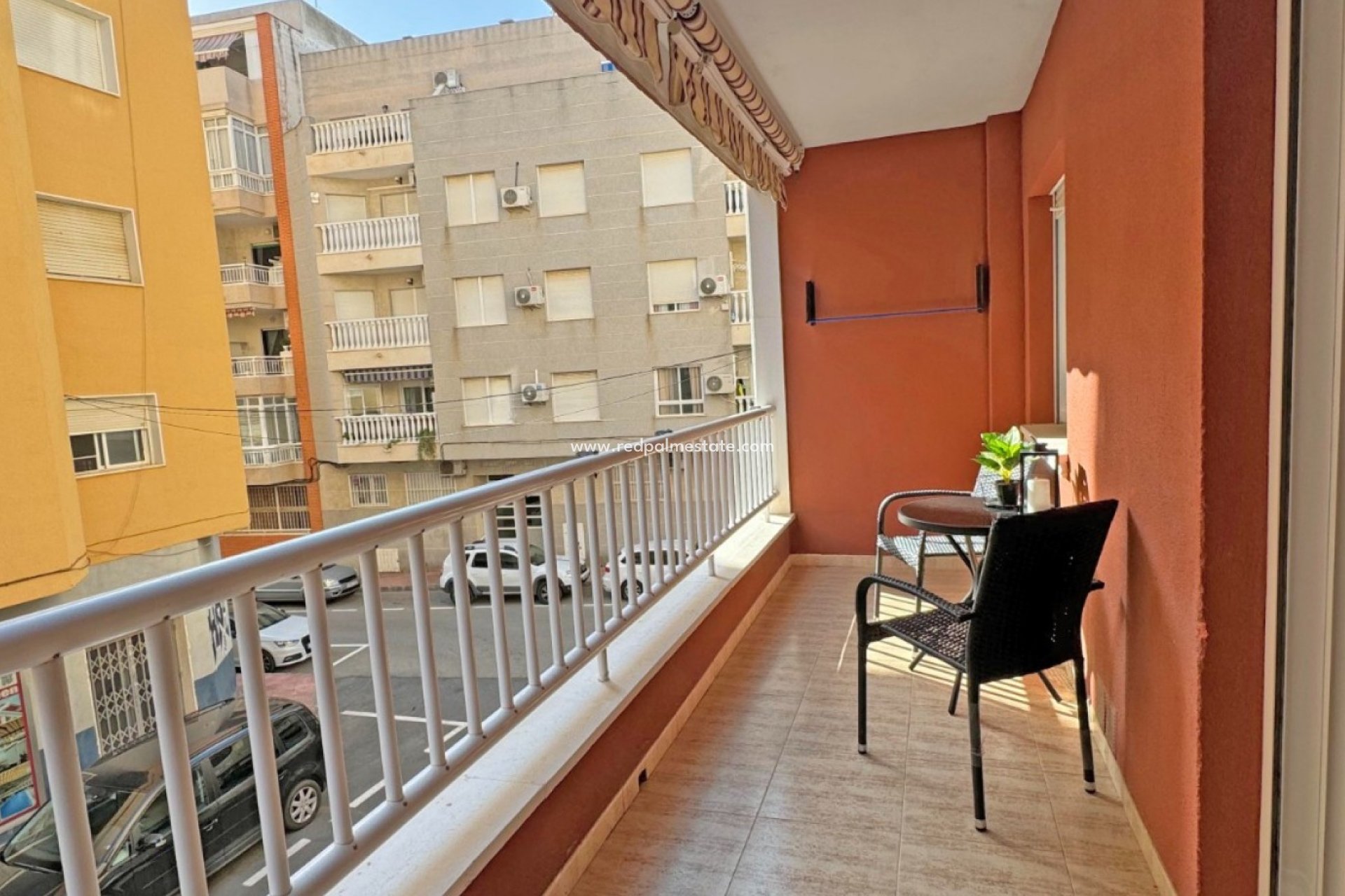 Herverkoop - Appartement -
Torrevieja - Playa del Cura