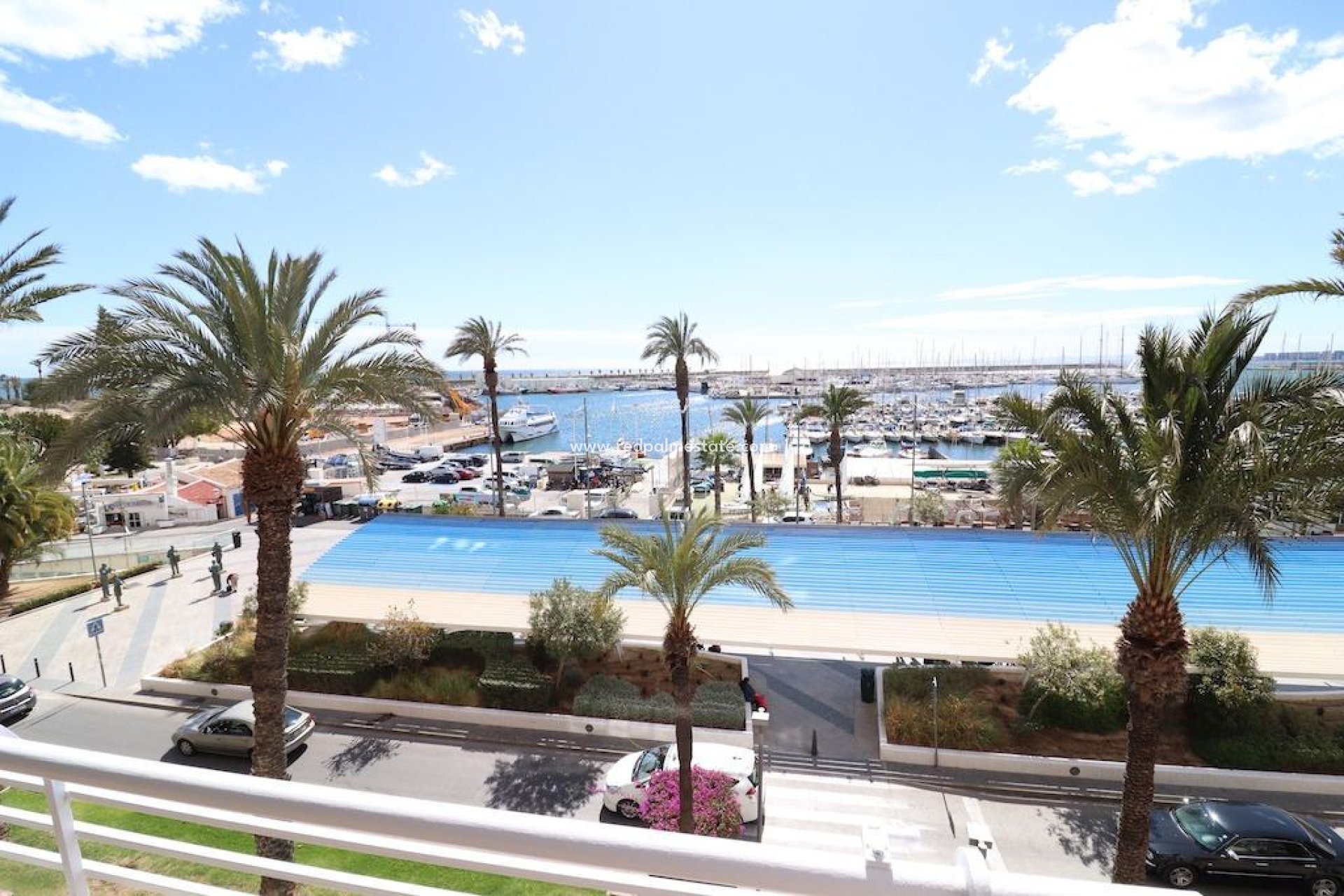 Herverkoop - Appartement -
Torrevieja - Playa del Cura