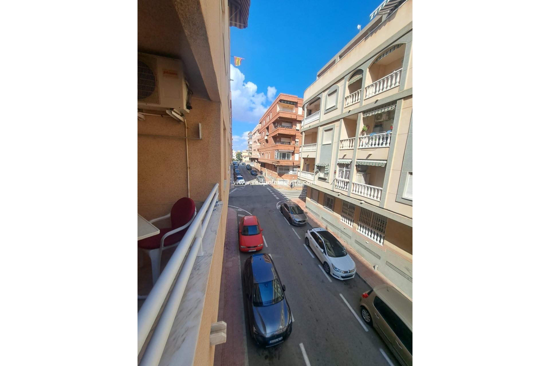 Herverkoop - Appartement -
Torrevieja - Playa del Cura