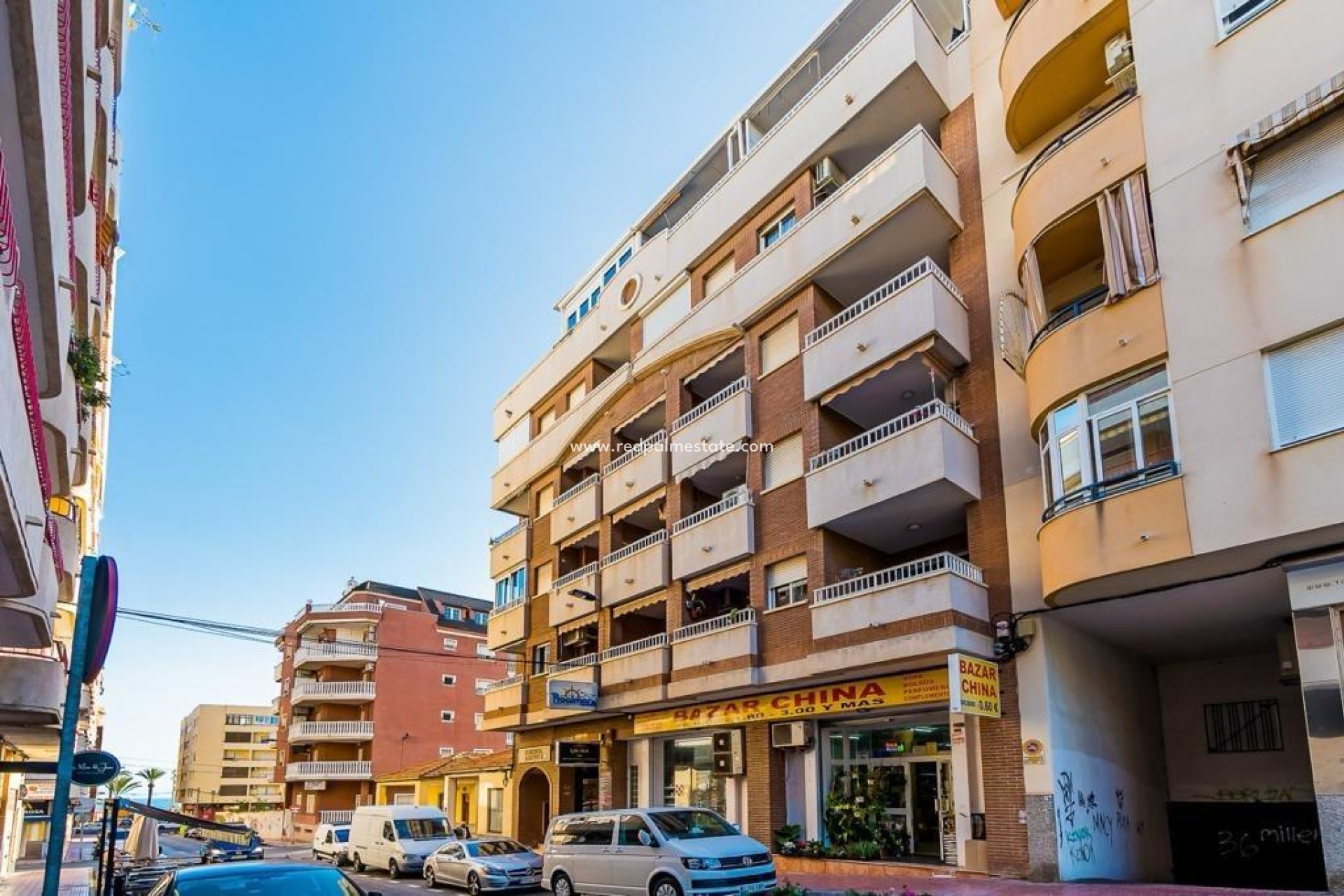 Herverkoop - Appartement -
Torrevieja - Playa del Cura