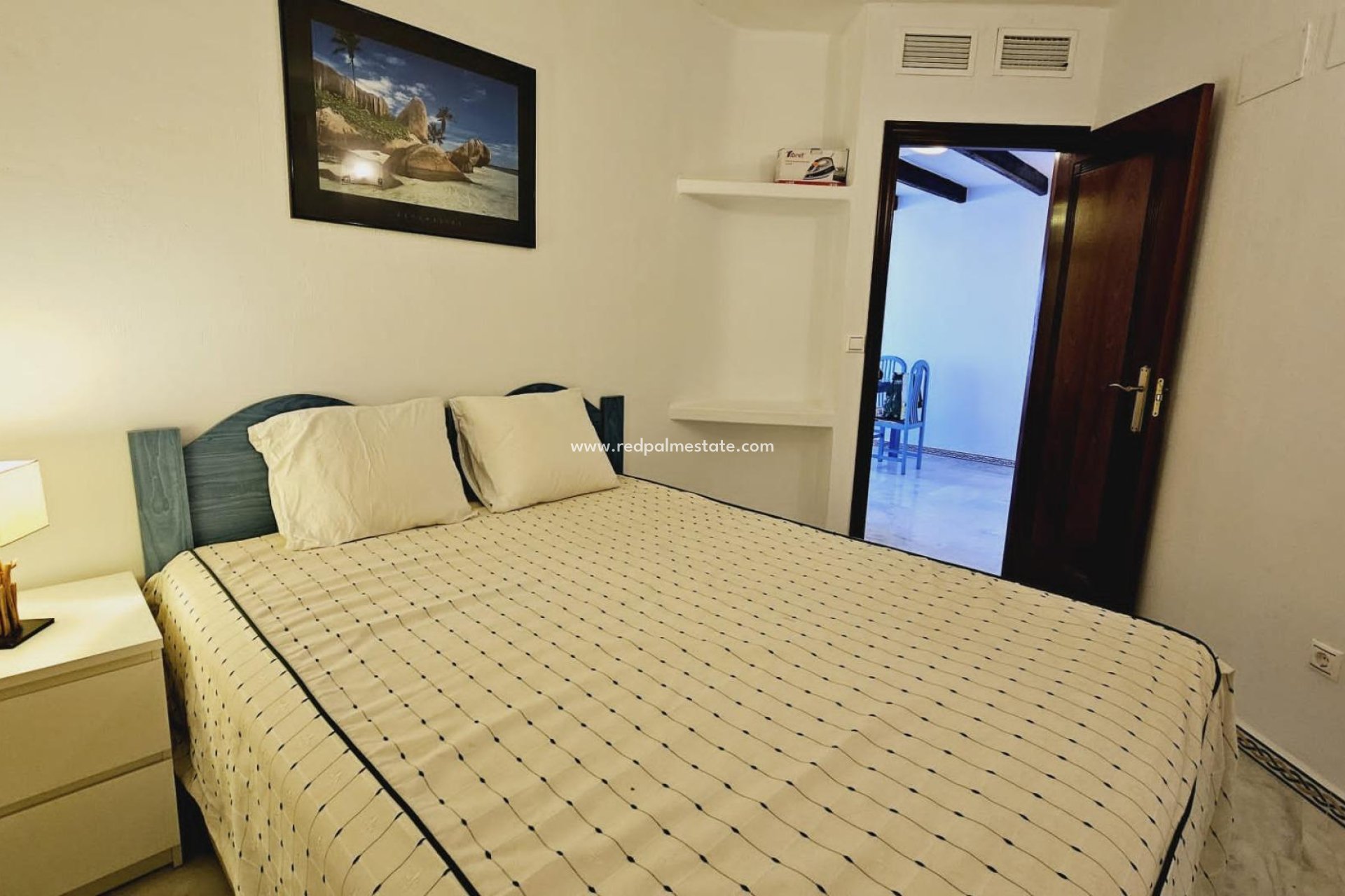 Herverkoop - Appartement -
Torrevieja - Playa del Cura