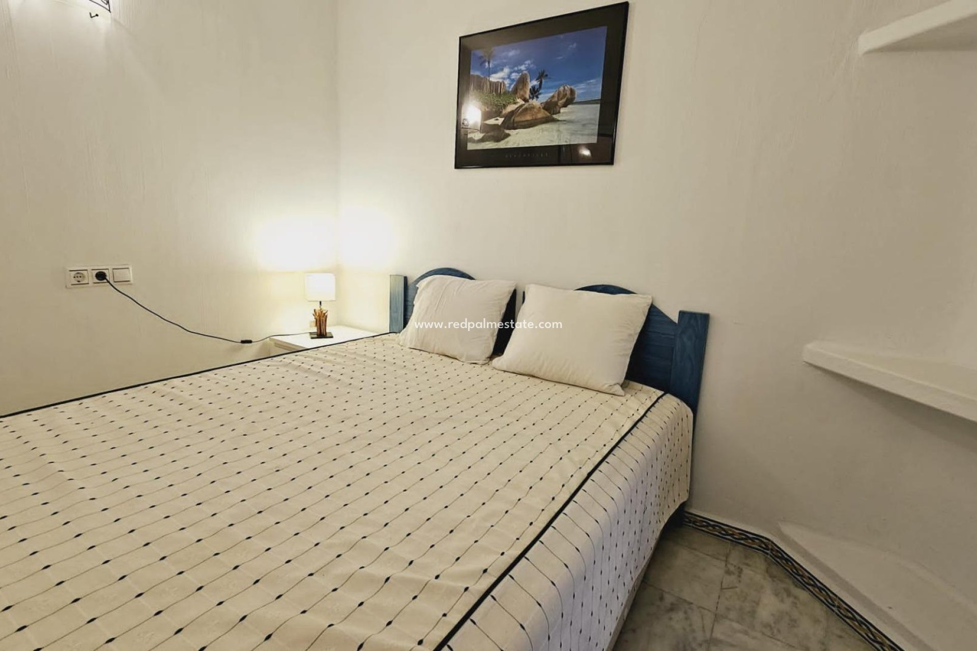 Herverkoop - Appartement -
Torrevieja - Playa del Cura