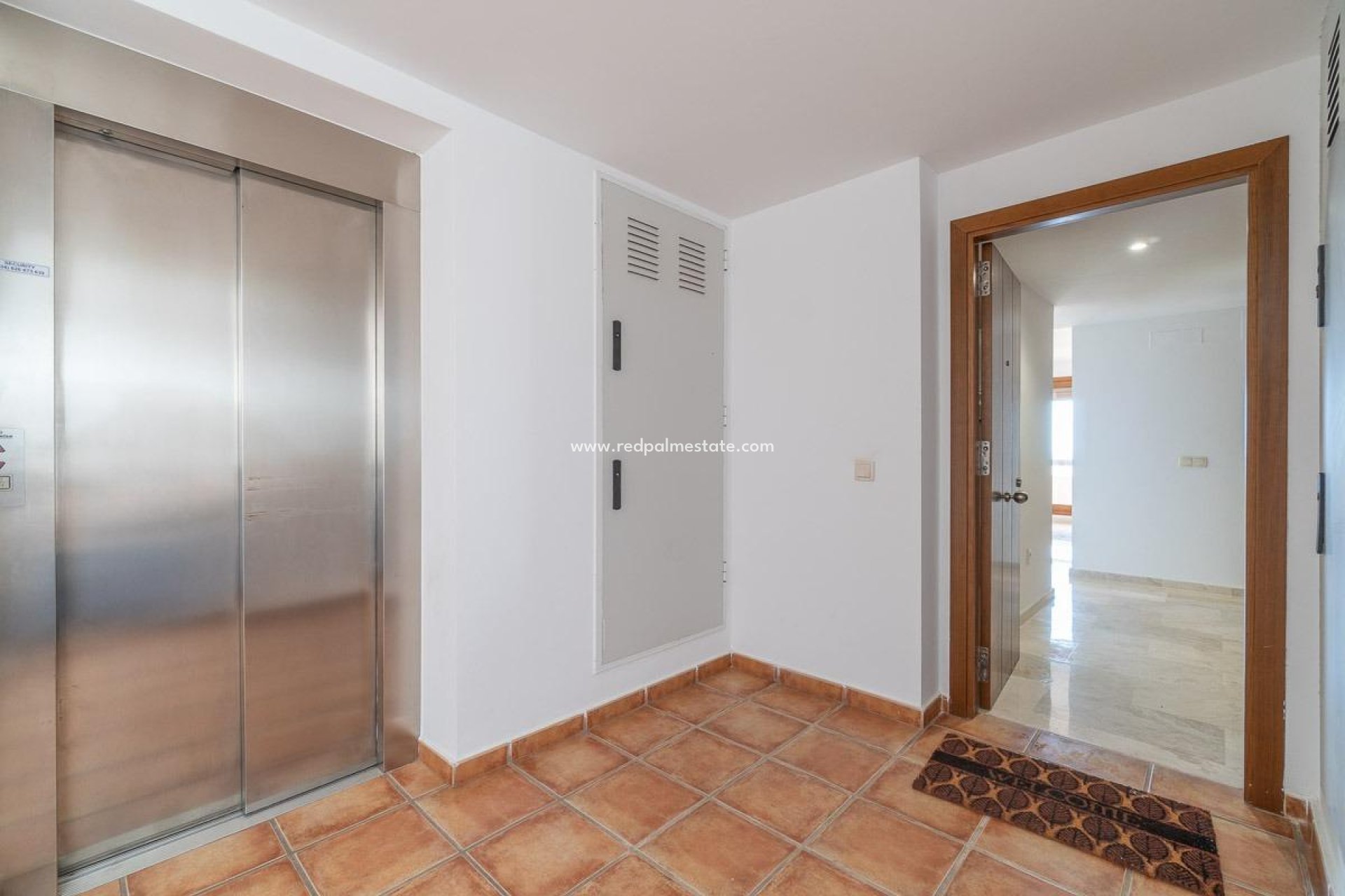 Herverkoop - Appartement -
Torrevieja - Punta Prima Torrevieja