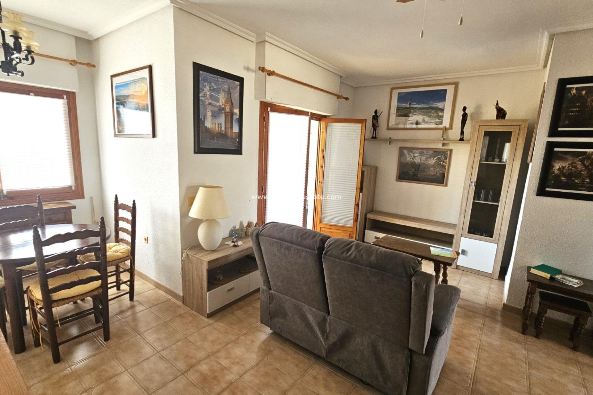 Herverkoop - Appartement -
Torrevieja - Punta Prima