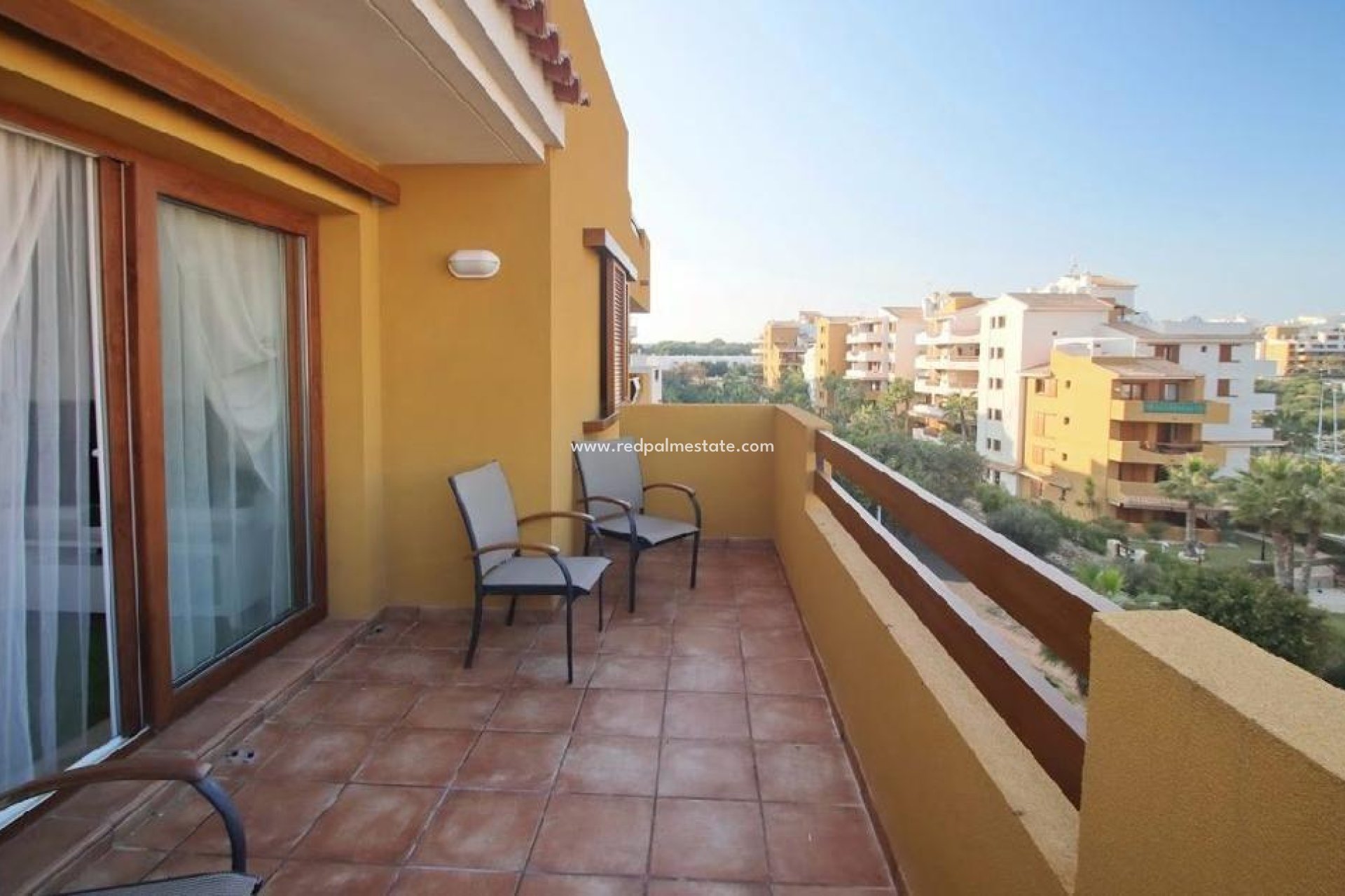 Herverkoop - Appartement -
Torrevieja - Punta prima