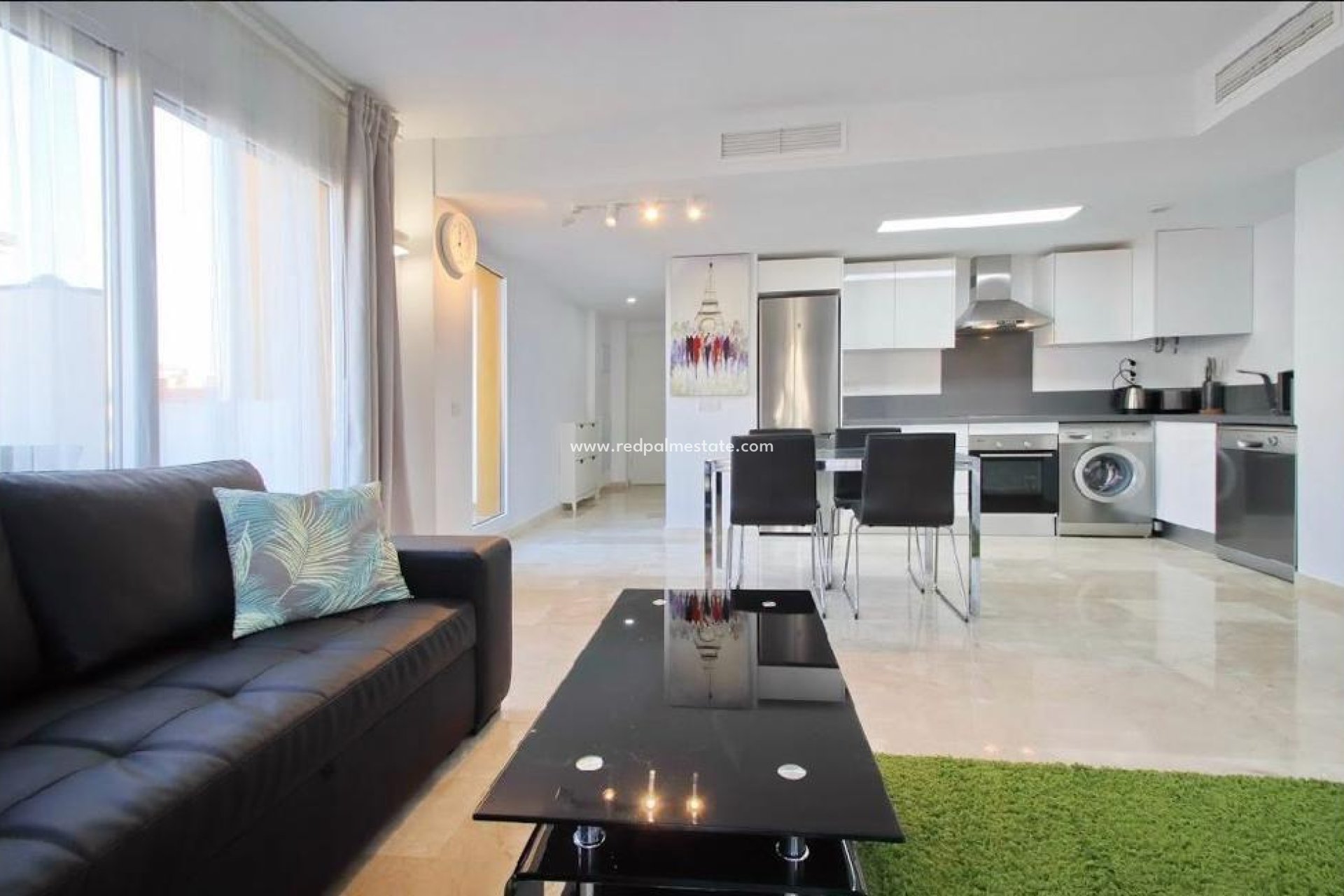 Herverkoop - Appartement -
Torrevieja - Punta prima