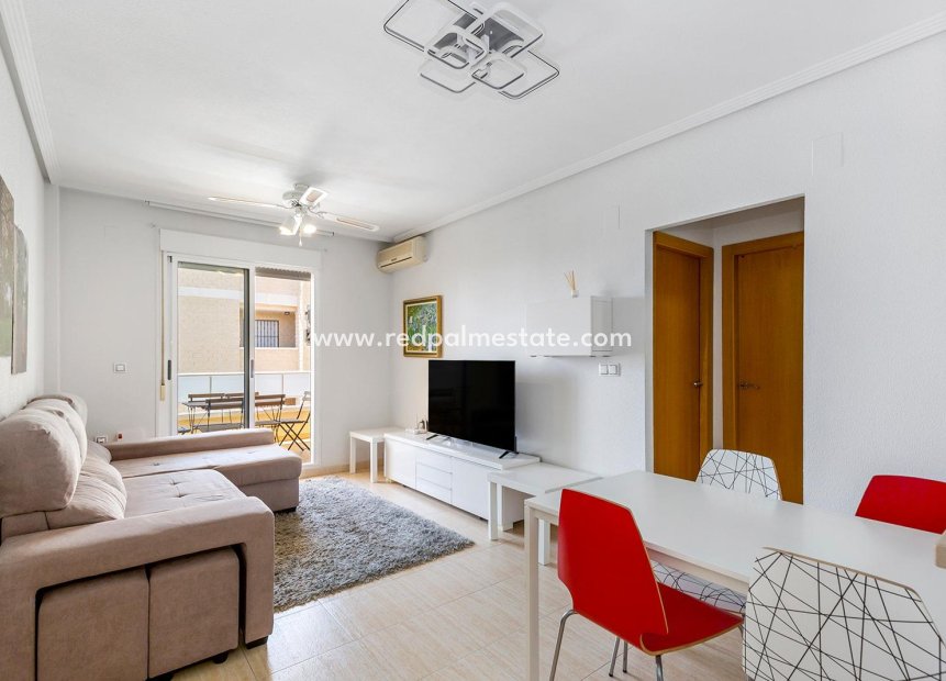 Herverkoop - Appartement -
Torrevieja - Sector 25