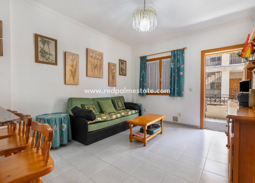 Herverkoop - Appartement -
Torrevieja - Torreblanca