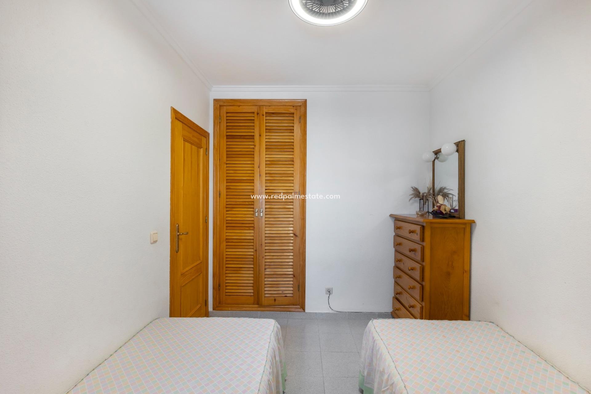 Herverkoop - Appartement -
Torrevieja - Torreblanca