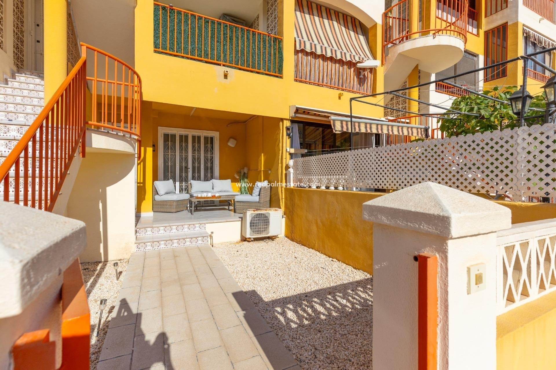 Herverkoop - Appartement -
Torrevieja - Torreblanca