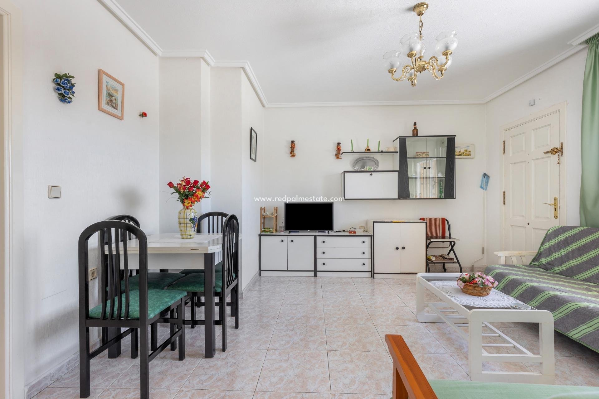 Herverkoop - Appartement -
Torrevieja - Torreblanca