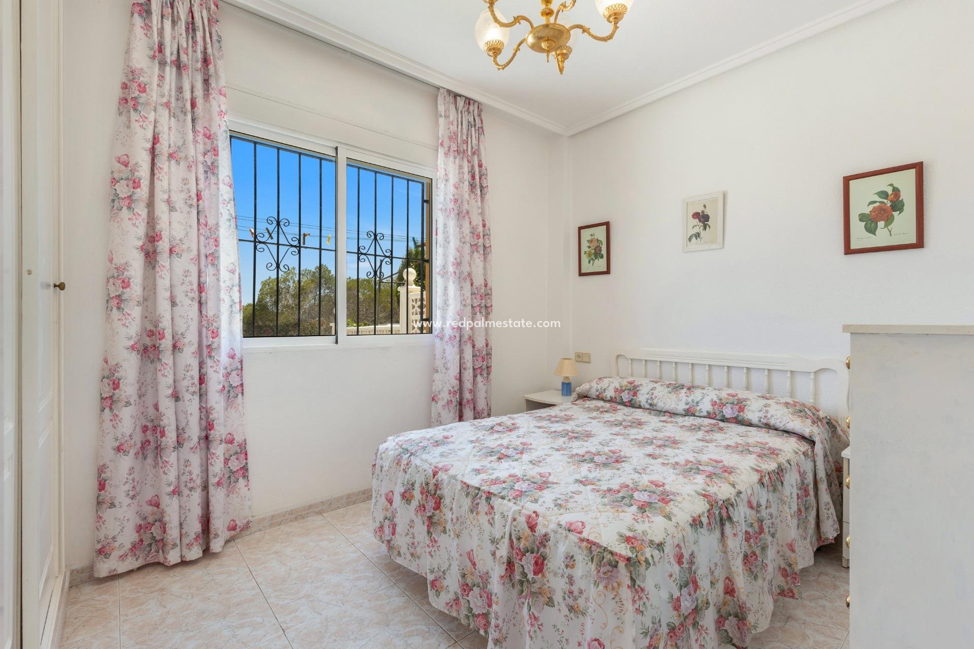 Herverkoop - Appartement -
Torrevieja - Torreblanca