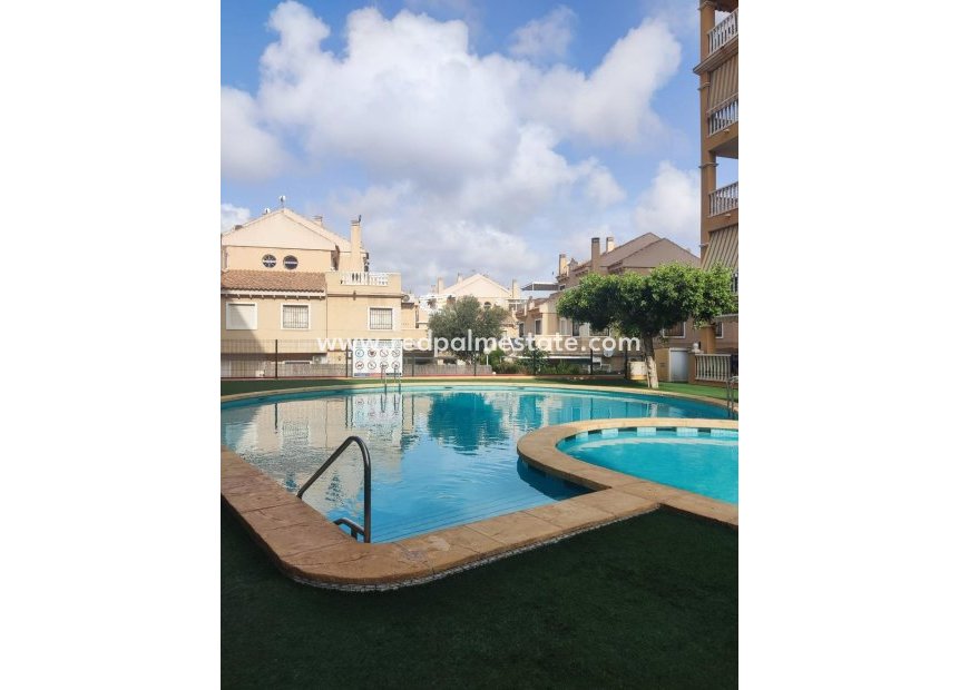 Herverkoop - Appartement -
Torrevieja - Torreblanca